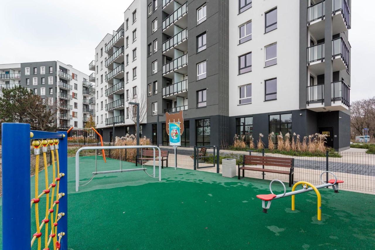 Chill Apartments Ursus Varsóvia Exterior foto